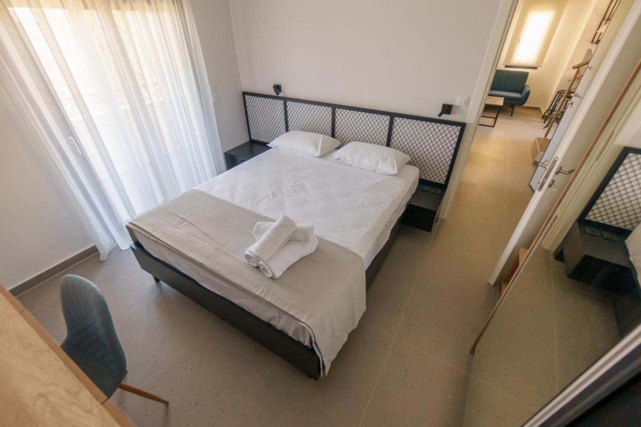 Lighthouse Apartments Kриопиги Екстериор снимка