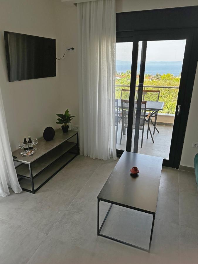 Lighthouse Apartments Kриопиги Екстериор снимка